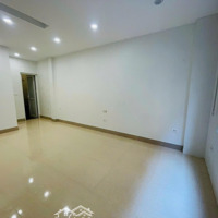 Cho Thuê Chung Cư Khu Đô Thị Mới Việt Hưng Lb 50M2, 2 Ngủ, 1 Vệ Sinh Tầng 3, Cầu Thang Bộ Giá 4 Triệu/Th