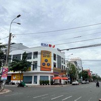 Bán Toà Văn Phòng Trung Tâm Phan Thiết - Đang Sẵn Dòng Tiền Bank 130 Triệu