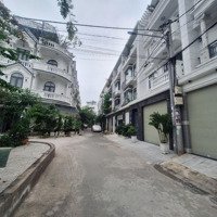 Bán Biệt Thự Phố Góc 2 Mặt Tiền - Kdc An Ninh Yên Tĩnh - View Công Viên Thoáng Mát - Giá Chỉ 7.2 Tỷ