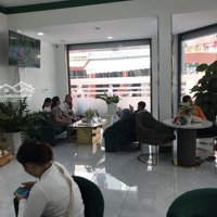 Sang Nhượng Phòng Khám Nha Khoa Tại Trung Tâm Tp. Nha Trang