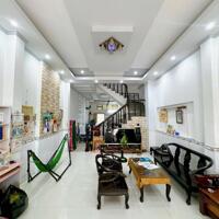  hàng hiếm rẻ nhất khu   Nhà 1 trệt 2 lầu nóc bằng sân thượng 101 B5 bao rẻ nhất  KDC Hưng Phú