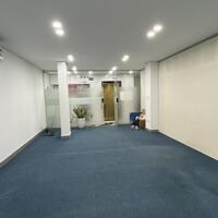 Cho thuê văn phòng 52 m2 tại Làng Việt Kiều Châu Âu, đã ngăn phòng làm việc