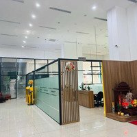 Cần Cho Thuê Mặt Bằng Tầng 1 - 195M2 Roman Plaza Tố Hữu Sử Dụng Ngay Sạch Đẹp Làm Siêu Thị, Vp