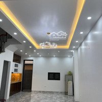 Cho Thuê Nhà 3 Tầng Để Ở Và Kinh Doanh Ngay Cạnh Vinhomes Vũ Yên