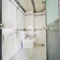 Phòng Trọ Cao Cấp 30M2 Ngay Giáo Xứ Phú Bình