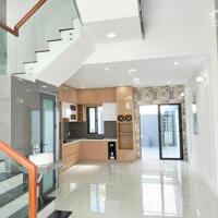 Bán nhà 3 tầng 3 mê đường Đống Công Trường mới 100% đường 5m5 - NCL- Hòa Xuân