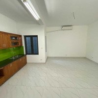 Cho Thuê Nhà Mp Lương Thế Vinh, Vinhomes Green Bay, 75M2, 3,5 Nổi 1 Hầm.mặt Tiền6M, Giá Bán 60 Triệu