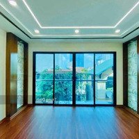 Cho Thuê Nhà Hoàng Hoa Thám 75M2 X5Tmặt Tiền5M Nhà Mới Đẹp Có Thang Máy, Thông Sàn 30 Triệu Liên Hệ: 0974296704