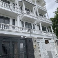 Nhà Mặt Phố Khu Dân Cư Sài Gòn Mới - Nhà Mới Đẹp Đón Tết