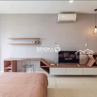 Cho Thuê Studio Full Nội Thất, Cửa Sổ Lớn Thoáng Mát - View Siêu Đẹp Gần Chợ Bà Chiểu