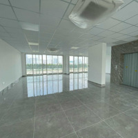 Văn Phòng Sala 1000M2, Hầm Riêng, Đã Hoàn Thiện Hệ Thống Điện, Thang Máy, Máy Lạnh
