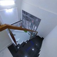 Ngay Công Viên Văn Hóa Bình Chánh, Nhà Đẹp 70M2 Đường Hoàng Phan Thái, Bình Chánh Giá Chỉ 1.23 Tỷ