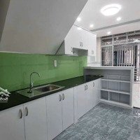 Bán Nhà 1 Trệt 1 Lầudiện Tích50M2 Sổ Riêng Quận 7