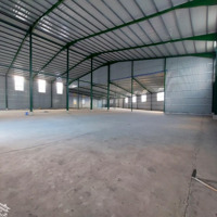 Cho Thuê 2 Kho Xưởng Quốc Lộ 1A, Dt: 2.000M2 - 2.500M2, Long An