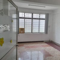 Căn Shophouse Chung Cư H1 Cho Thuê,Nhà Rộng Tiện Để Ở Và Kinh Doanh