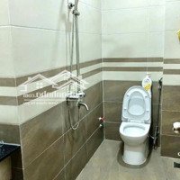 Muốn Đầu Tư Mua Ngay Nhà 1/ Đoàn Văn Bơ, Phường 9, Quận 4 - 3,6 Tỷ / 53M2