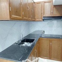 Bán Tầng 1 Tập Thể Vĩnh Hồ, 75M2, Sổ Đỏ, Kinh Doanh, Hai Mặt Ngõ