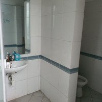 Cho Thuê Nhà Biệt Thự Đường Thành Thái, Công Viên Cầu Giấy.diện Tích150M2*5T*Mặt Tiền30M Lô Góc. Giá 70 Triệu/Th