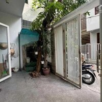 Cho thuê nhà 2 tầng 110m2 kiệt oto Lý Tự Trọng gần đường Đống Đa, Thanh Bình, Hải Châu