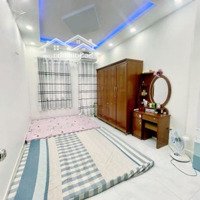 Mua Nhà Tặng Nội Thất Đ.nguyễn Đình Chiểu Q.3, Hẻm 4M-32M2- 1Tỷ850-Sổ Hồng Riêng