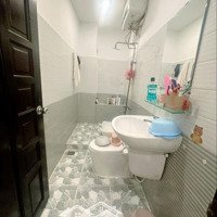 Mua Nhà Tặng Nội Thất Đ.nguyễn Đình Chiểu Q.3, Hẻm 4M-32M2- 1Tỷ850-Sổ Hồng Riêng