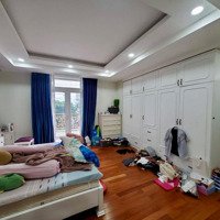 Biệt Thự 5 Tầng Có Thang Máy Khu Vip Eaon Tân Phú 6X20M Khu Phố Nhà Giàu Chỉ 12.X Tỷcó Thương Lượngchính Chủ