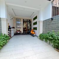 ️Bán nhà đẹp full nội thất mặt tiền đường Vạn Kiếp, phường Phước Tân, Nha Trang