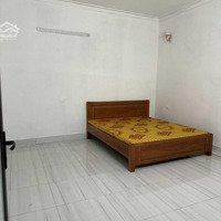 Chính Chủ Cho Thuê Nhà 3 Tầng Tại Thị Trấn Quang Minh, Mê Linh, 60M2, Giá Rẻ Thỏa Thuận Thêm