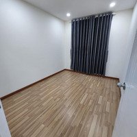 Bán Căn 2 Phòng Ngủ Lầu Thấp, Hướng Mát View Công Viên, Giá Bán 2,5 Tỷ, Liên Hệ: 0902861264