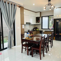 Chính Chủ Cần Bán Biệt Thự Song Lập 150M2 Full Nội Thất Tại Aquaria, Waterpoint