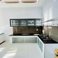 Cho thuê nhà lầu mới đẹp KDC Hồng Loan
