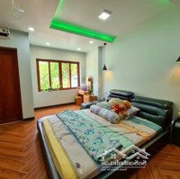 Định Cư Úc Bán Nhà Nguyễn Thái Sơn 65M2/1Ty380 Shr. Gần Viện 175, Có Thương Lượng Giá.