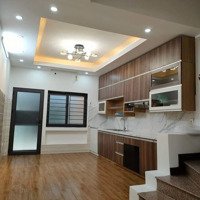 Bán Nhà Lô Góc 5 Tầng Bạch Mai 40M2 - 4,8 Tỷ, 7 Ngủ - Mới 100% - Thuê 40 Triệu/Th , Ngõ 3 Gác, Oto 30M