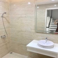 Cho Thuê Cửa Hàng, Hàng Ăn, Hàng Nước, Tại Goldmark City 136 Hồ Tùng Mậu. 80M. Liên Hệ:0985643750