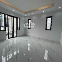 80M2 Xây 3 Tầng Sân Trước Sau Thoáng 3 Pn Rộng