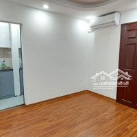 Bán Nhà Tầng 4 Tập Thể Vĩnh Hồ, Đống Đa, 2Ngủ - 2 Vệ Sinh - 75M2