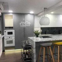 Biệt Thự Nguyễn Thái Khu K300 Tân Bình 10X18 Siêu Đẹp Giá Cực Tốt Cuối Năm