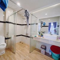 Bán Gấp Biệt Thự Sát Trung Tâm Q.7 ,Đường Huỳnh Tấn Phát , 80M2 , 6.5 Tỷcó Thương Lượng, Khu Vip Toàn Biệt Thự