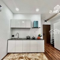 Studio Đầy Đủ Nội Thất Cao Cấp Có Ban Công-Cửa Sổ Ngay Đinh Tiên Hoàng