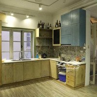 Chính Chủ Cho Thuê Nhà 3 Tầng: 340M2 Làm Văn Phòng/Kinh Doanh - Quang Trung, Hoàn Kiếm