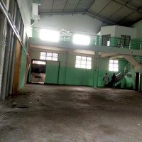 Cho Thuê Kho Xưởng 450M2, Giá 35 Triệu/Th, Đường Rộng 8M, Tải Lớn Vào Được