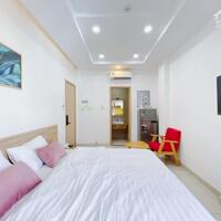 Studio 35m2-Full nội thất-Cửa sổ thoáng mát trục đường chính Q4