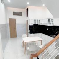 Cho thuê nhà mới 3 tầng kiệt 3m Lê Đình Lý, gần Sân bay Đà Nẵng, 4PN, 9tr5