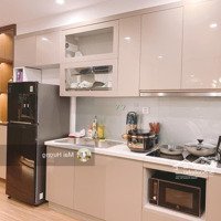 Cho Thuê Căn Hộ Cao Cấp Tại Chung Cư D2 Giảng Võ 150M2, 3 Phòng Ngủ Nội Thất Xịn. Giá Bán 22 Triệu/Tháng