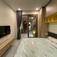 Cho Thuê Căn Hộ Luxury Full Nội Thất | Đang Trống Sẵn