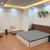 Cho thuê nhà riêng 6 tầng Kẻ Tạnh, Giang Biên, Long Biên. 45m. Giá: 17 triệu/tháng. Lh: 0946204597.