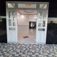 Cho Thuê Nhà Nguyên Căn Mới 225M2 Có Rào Riêng Tư