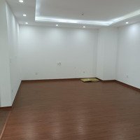 Chính Chủ Cho Thuê Căn Hộ 2 Ngủ Đồ Cơ Bản 77M2 Chung Cư Eurowindow River Park 7 Triệu: 0829911592