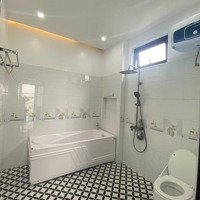 Siêu Phẩm Đón Tết Villa 3 Tầng 70M2 Độc Lập Ở Gần Ubnd Xã Đồng Thái, An Dương.