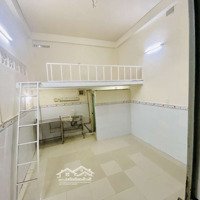 Phòng Rộng, Sạch Sẽ Giờ Giấc Thoải Mái Khu K300 Tân Bình